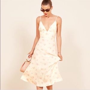 Reformation Talita dress in Vacation print